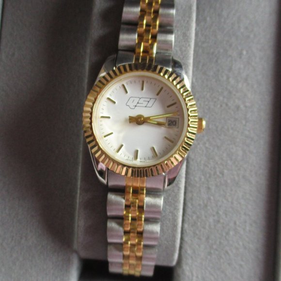 VINTAGE LUXURY STAINLESS STEEL WATCH – NWOT - Picture 9 of 9